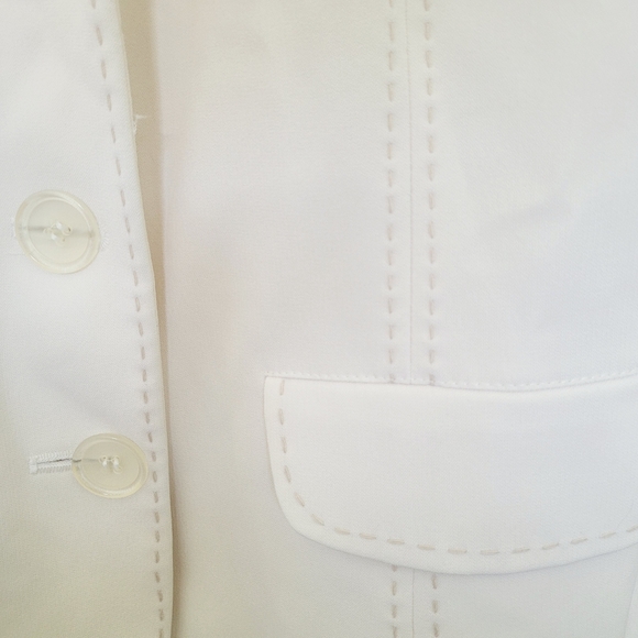 Harve Benard White Suit Jacket with Decorative Stitching Scalloped Bottom Size 8 - Picture 2 of 8